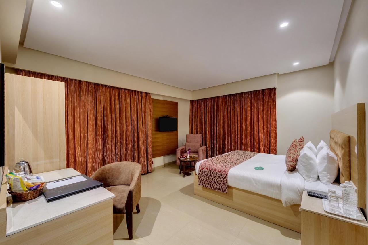 The Caliph Hotel, Mumbai Near Powai Lake מראה חיצוני תמונה