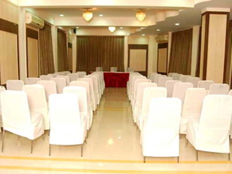The Caliph Hotel, Mumbai Near Powai Lake מראה חיצוני תמונה